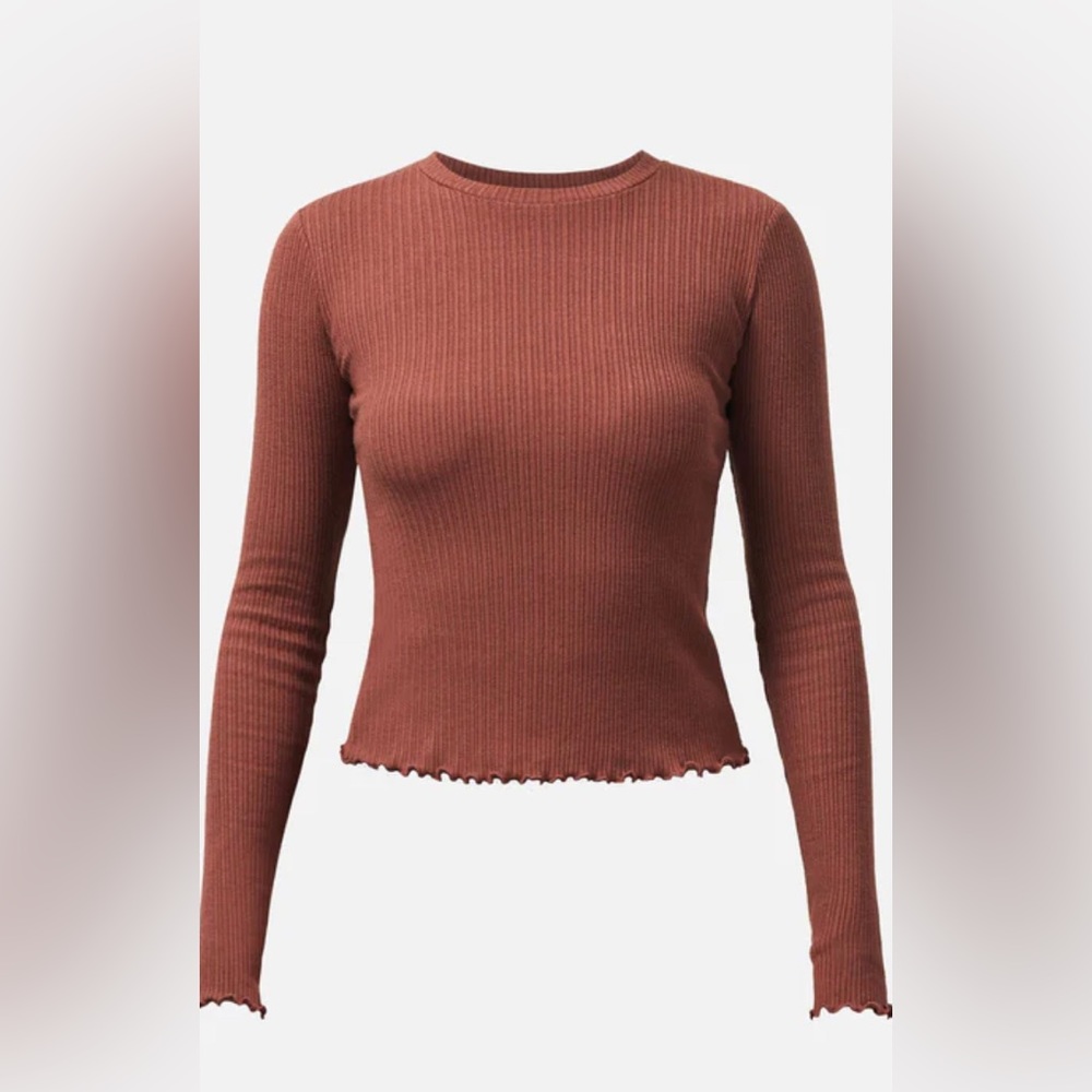 OGL Cropped Ribbed Top - Picture 6 of 10